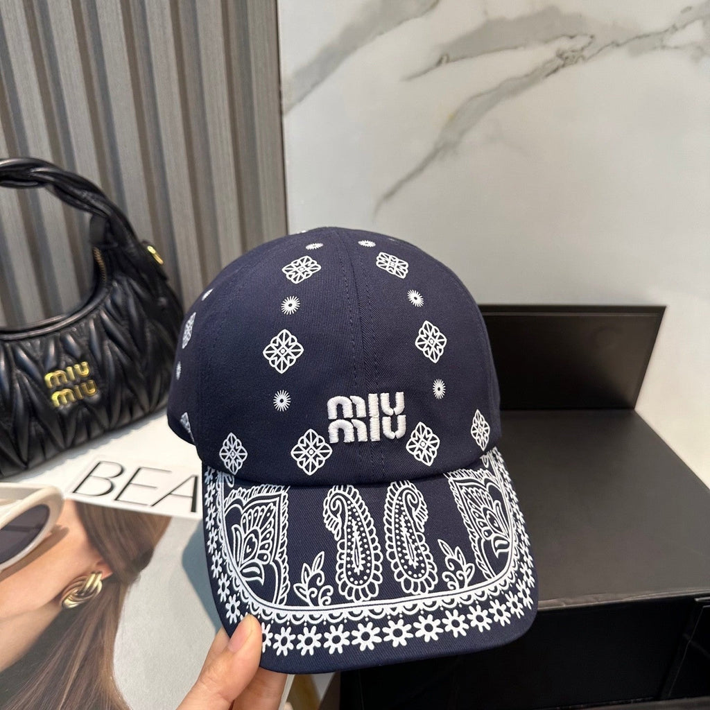 Embroidered Paisley Cotton Baseball Cap - Adjustable Streetwear Hat